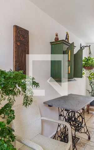 Casa à venda com 144m², 4 quartos e 2 vagasHall de entrada