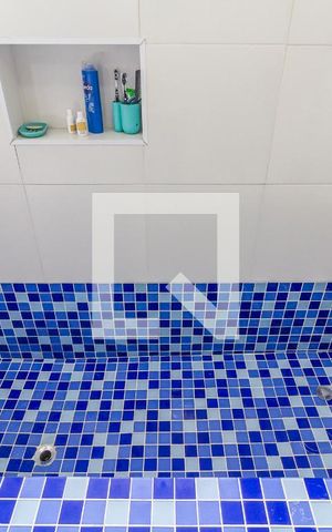 Casa à venda com 144m², 4 quartos e 2 vagasBanheiro Social
