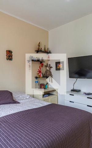 Casa à venda com 144m², 4 quartos e 2 vagasQuarto 1