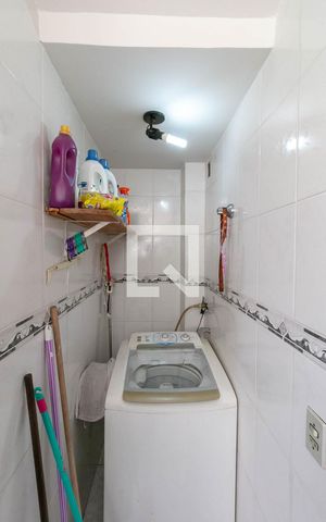 Apartamento para alugar com 87m², 3 quartos e 1 vaga Apartamento para alugar com 87m², 3 quartos e 1 vagaCozinha e Área de Serviço