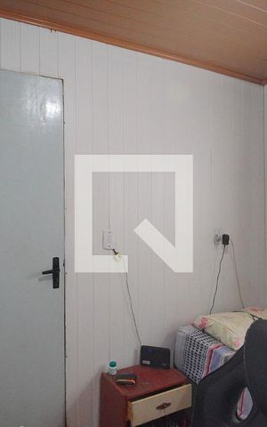 Casa à venda com 85m², 3 quartos e 2 vagas Casa à venda com 85m², 3 quartos e 2 vagasQuarto 1