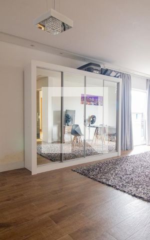 Casa de condomínio à venda com 300m², 3 quartos e 2 vagasQuarto 1 Suíte Master