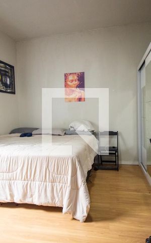 Casa de condomínio à venda com 300m², 3 quartos e 2 vagasQuarto 2