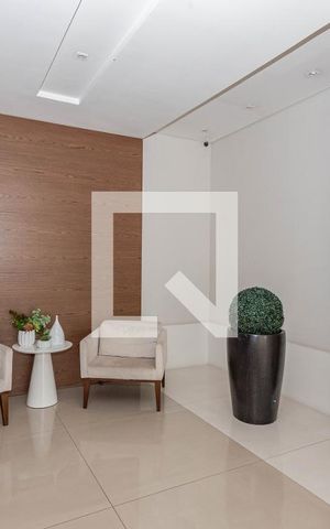 Apartamento à venda com 214m², 3 quartos e 4 vagas Apartamento à venda com 214m², 3 quartos e 4 vagasHall