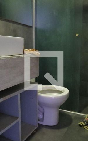 Casa de condomínio à venda com 177m², 4 quartos e 3 vagasBanheiro 2