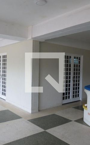 Casa de condomínio à venda com 177m², 4 quartos e 3 vagasÁrea comum - Salão de festas