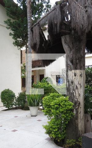 Casa de condomínio à venda com 177m², 4 quartos e 3 vagasÁrea comum - Churrasqueira