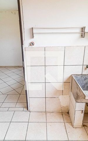 Casa para alugar com 45m², 1 quarto e sem vaga Casa para alugar com 45m², 1 quarto e sem vagaLavanderia