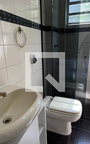 Apartamento para alugar com 50m², 2 quartos e 1 vaga Apartamento para alugar com 50m², 2 quartos e 1 vagaBanheiro