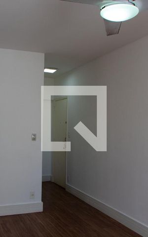 Apartamento à venda com 48m², 1 quarto e sem vaga Apartamento à venda com 48m², 1 quarto e sem vagaSALA