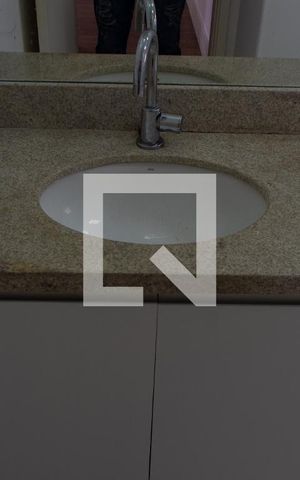 Apartamento à venda com 48m², 1 quarto e sem vaga Apartamento à venda com 48m², 1 quarto e sem vagaBANHEIRO