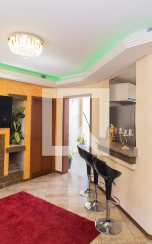 Casa à venda com 200m², 3 quartos e 2 vagasSala
