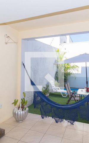 Casa à venda com 200m², 3 quartos e 2 vagasQuintal