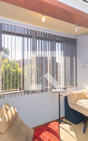 Casa à venda com 200m², 3 quartos e 2 vagasQuarto 2