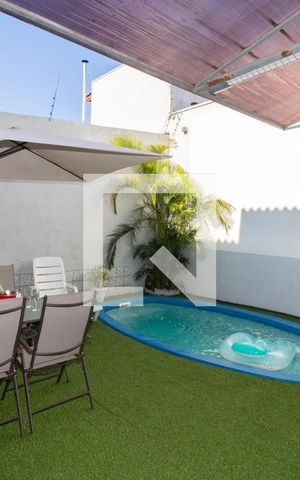Casa à venda com 200m², 3 quartos e 2 vagasQuintal