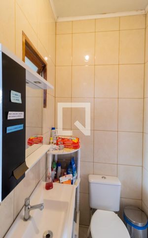 Casa à venda com 200m², 3 quartos e 2 vagasBanheiro de serviço