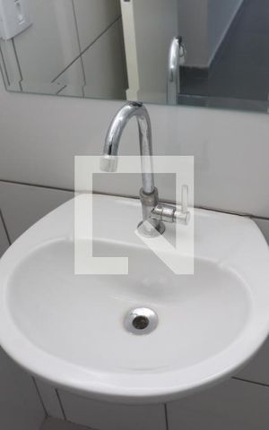 Apartamento para alugar com 54m², 2 quartos e sem vagaBanheiro da Suíte
