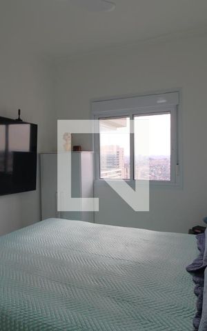 Apartamento para alugar com 65m², 2 quartos e 1 vagaSuíte