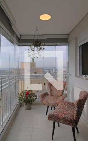 Apartamento para alugar com 65m², 2 quartos e 1 vagaVaranda