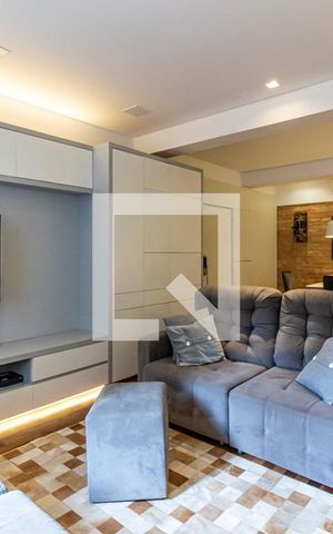 Apartamento para alugar com 131m², 3 quartos e sem vagaSala