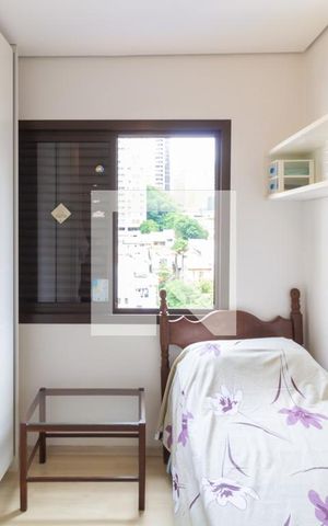 Apartamento à venda com 69m², 2 quartos e 1 vagaQuarto 2