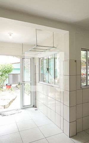 Casa à venda com 135m², 4 quartos e 3 vagasEdícula