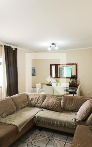 Casa à venda com 135m², 4 quartos e 3 vagasSala