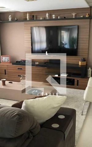 Apartamento à venda com 237m², 3 quartos e 4 vagas