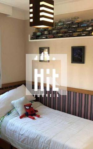 Apartamento à venda com 237m², 3 quartos e 4 vagas