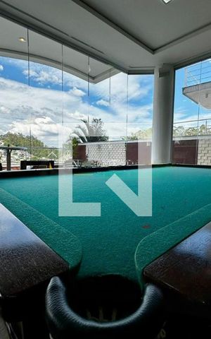 Casa de condomínio à venda com 800m², 4 quartos e 8 vagas