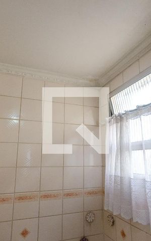 Apartamento à venda com 110m², 3 quartos e 2 vagas Apartamento à venda com 110m², 3 quartos e 2 vagasBanheiro da Suíte