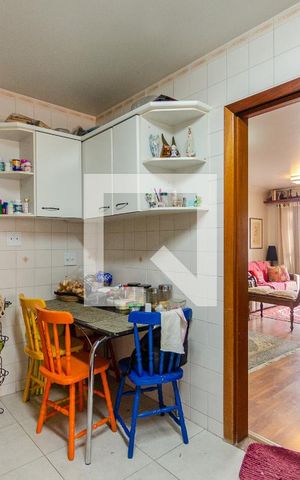 Apartamento à venda com 110m², 3 quartos e 2 vagas Apartamento à venda com 110m², 3 quartos e 2 vagasCozinha