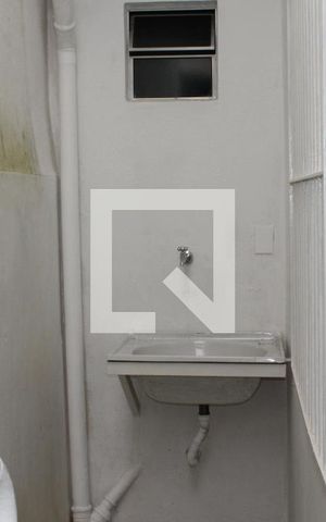 Casa para alugar com 180m², 2 quartos e 1 vagaÁrea de Serviço da casa 1