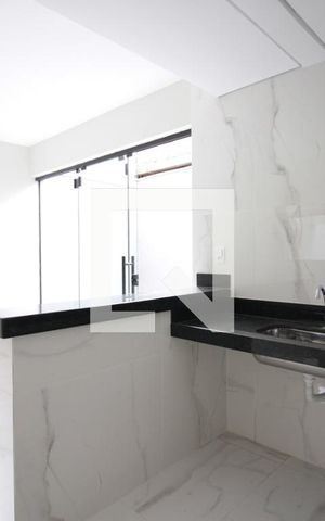 Casa à venda com 90m², 3 quartos e 2 vagasCozinha