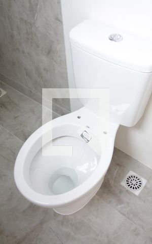 Casa à venda com 90m², 3 quartos e 2 vagasBanheiro da Suite