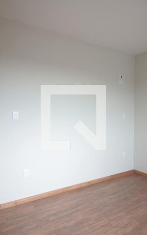 Casa à venda com 90m², 3 quartos e 2 vagasSuite