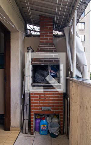 Casa à venda com 145m², 3 quartos e sem vagaÁrea de Serviço/Churrasqueira