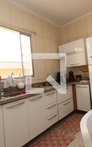 Casa para alugar com 80m², 2 quartos e 1 vagaCozinha