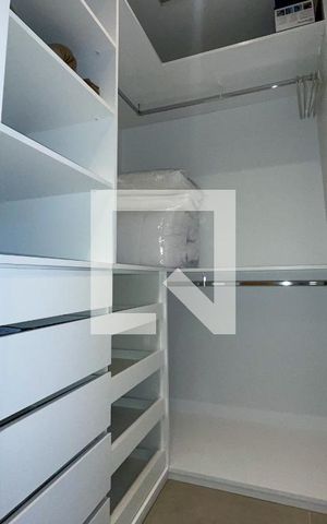 Apartamento à venda com 37m², 1 quarto e 1 vaga Apartamento à venda com 37m², 1 quarto e 1 vagaCloset