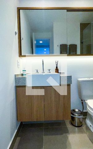 Apartamento à venda com 37m², 1 quarto e 1 vaga Apartamento à venda com 37m², 1 quarto e 1 vagaBanheiro