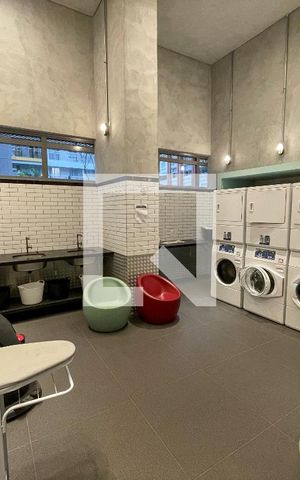 Apartamento à venda com 37m², 1 quarto e 1 vaga Apartamento à venda com 37m², 1 quarto e 1 vagaÁrea Comum Lavanderia