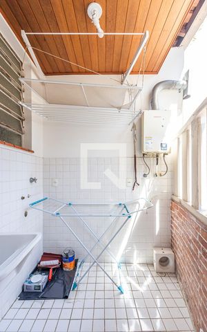 Apartamento à venda com 120m², 1 quarto e sem vagaÁrea de Serviço