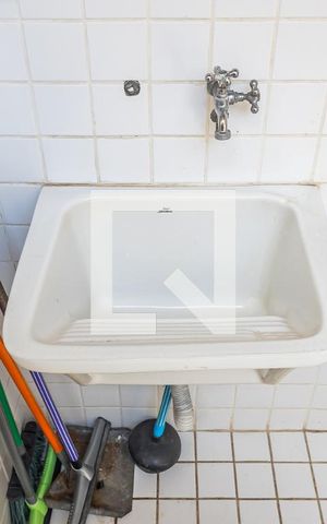 Apartamento à venda com 120m², 1 quarto e sem vagaÁrea de Serviço