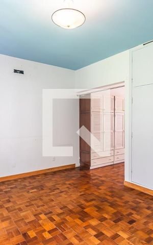 Apartamento à venda com 120m², 1 quarto e sem vagaSuíte