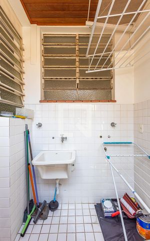 Apartamento à venda com 120m², 1 quarto e sem vagaÁrea de Serviço