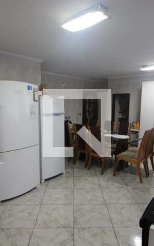 Casa à venda com 310m², 3 quartos e 6 vagasCozinha