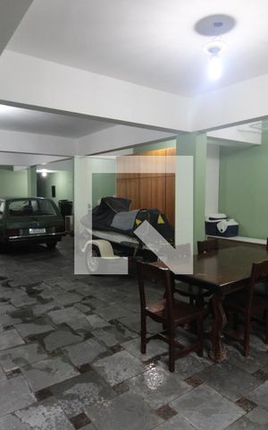 Casa à venda com 310m², 3 quartos e 6 vagasÁrea comum