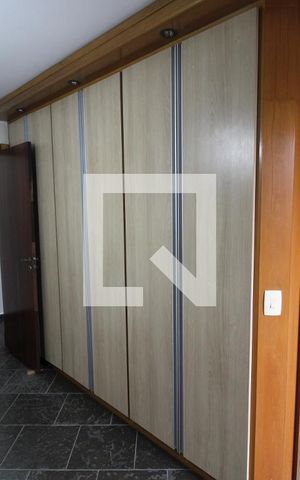 Casa à venda com 310m², 3 quartos e 6 vagasQuarto 1