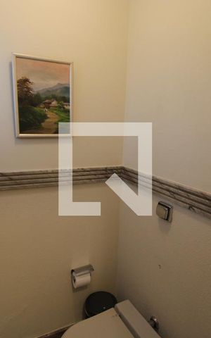 Casa à venda com 310m², 3 quartos e 6 vagasLavabo