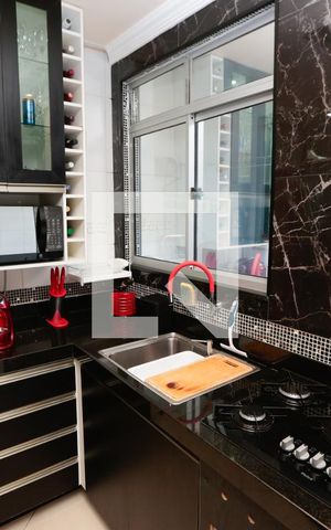 Apartamento à venda com 120m², 3 quartos e 2 vagas Apartamento à venda com 120m², 3 quartos e 2 vagasCozinha